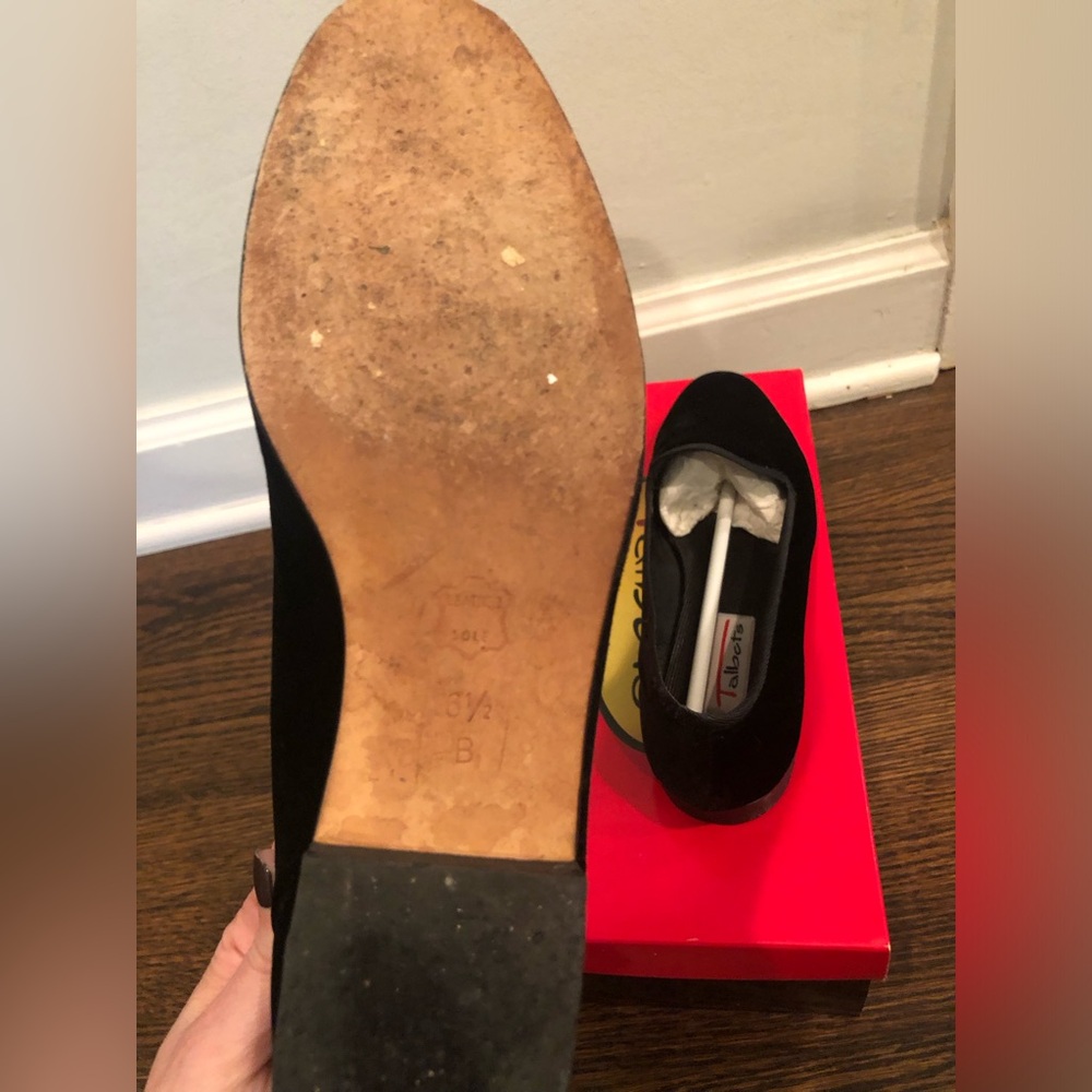 Talbots: Black Velvet Slip On Loafers. Size 6.5 B. Vintage. - Picture 6 of 7